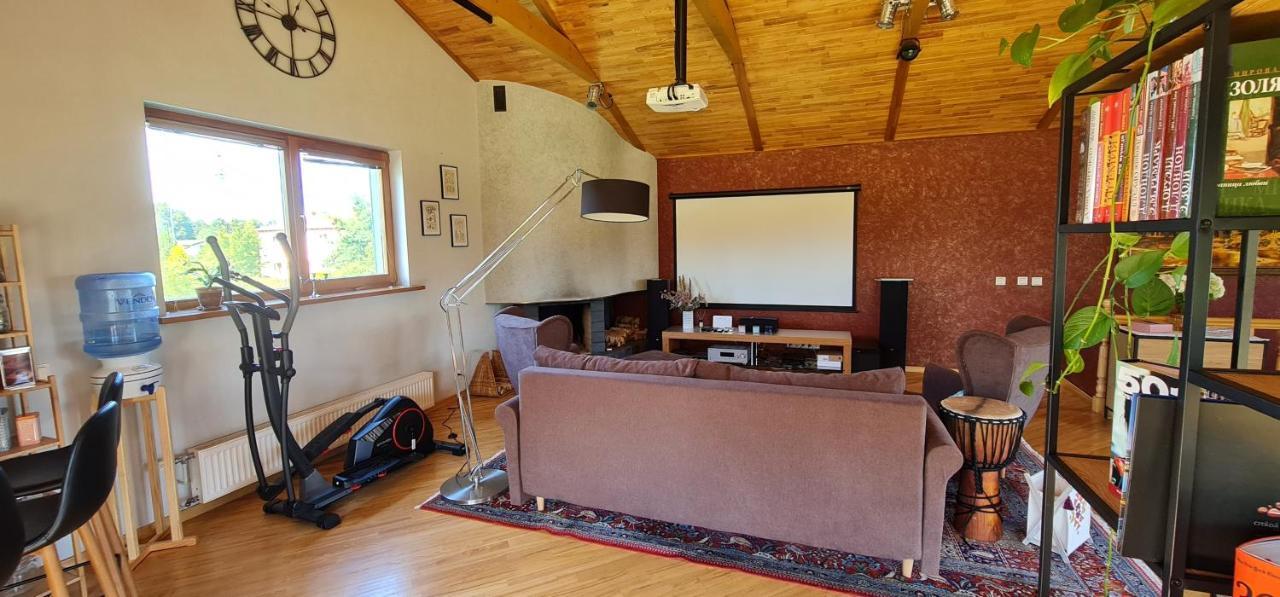 Spacious House With Indoor Pool & Sauna. Adazi Ngoại thất bức ảnh